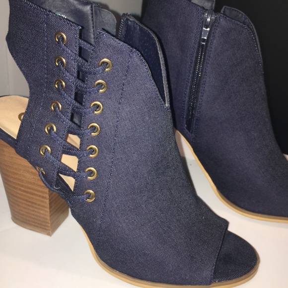 SOLD - Cato | Denim Peep toe booties - Picture 3 of 7